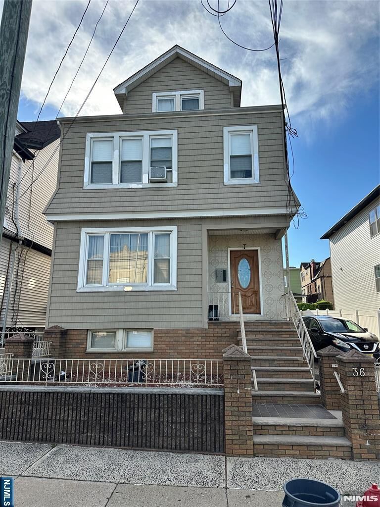 Property Photo: 365 Devon Street 3 NJ 07032