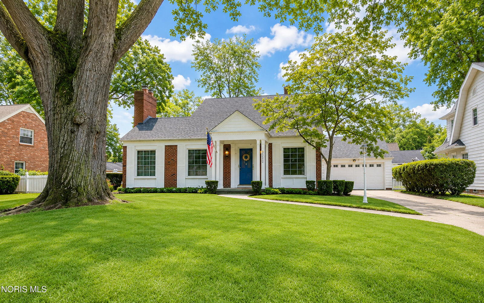 Property Photo: 2352 Densmore Drive OH 43606