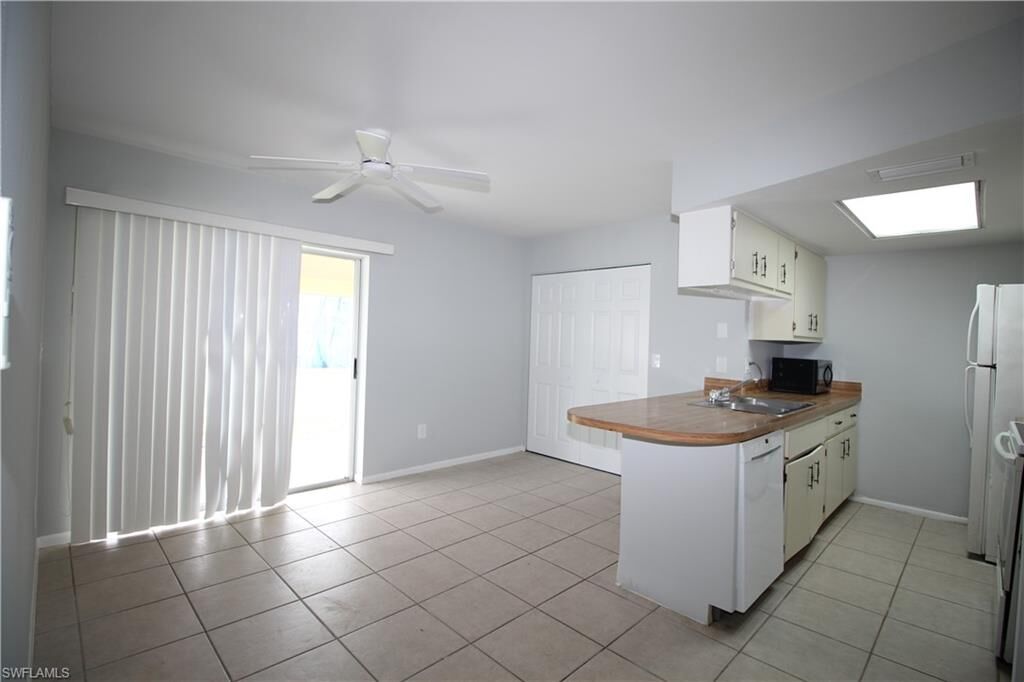 Property Photo: 613 Hancock Bridge Pkwy FL 33990