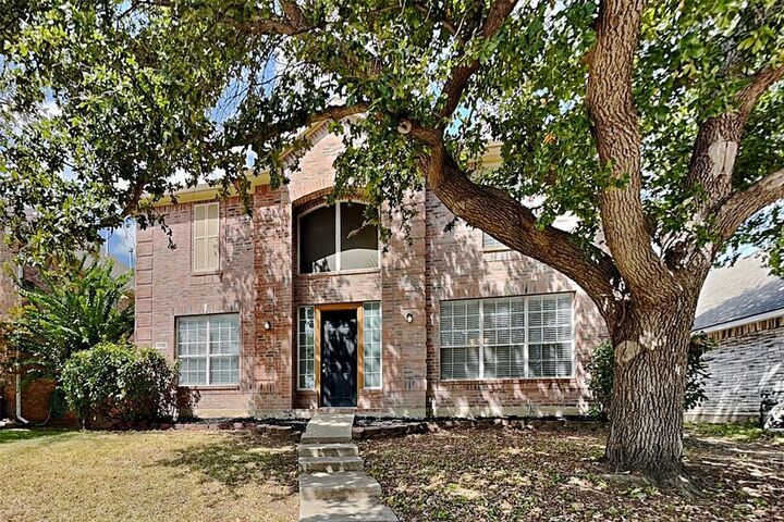 Property Photo:  1790 Crosshaven Drive  TX 75077 
