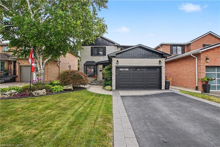 Property Photo: 15 Francesca Court ON L9C 7J6