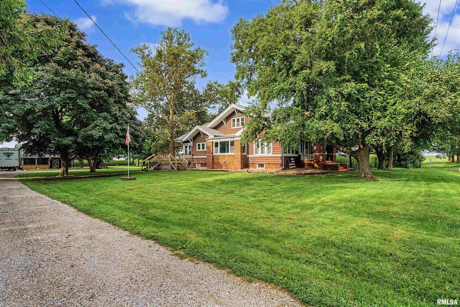 Property Photo: 330 Kennedy Road IL 62634