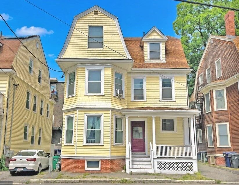 Property Photo:  14 Saint Paul St  MA 02139 