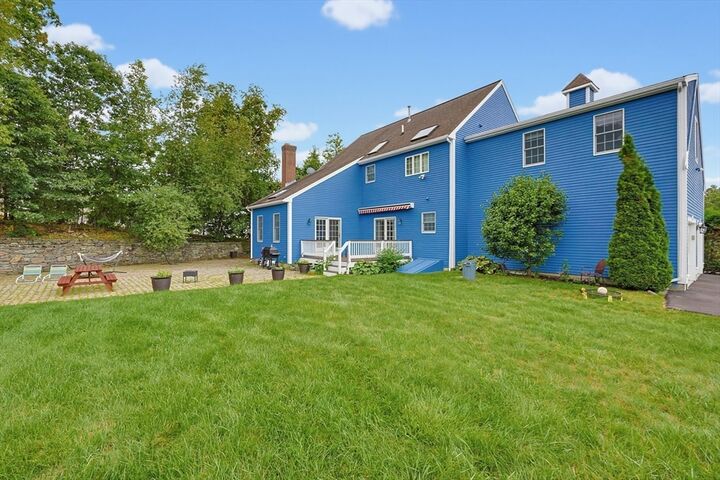 Property Photo:  6 Waterville Street  MA 01545 