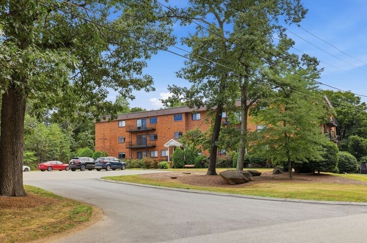 Property Photo:  181 Littleton Rd 212  MA 01824 