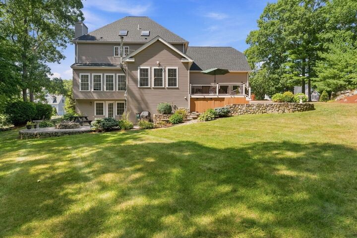Property Photo:  13 Larkin Ln  MA 01747 