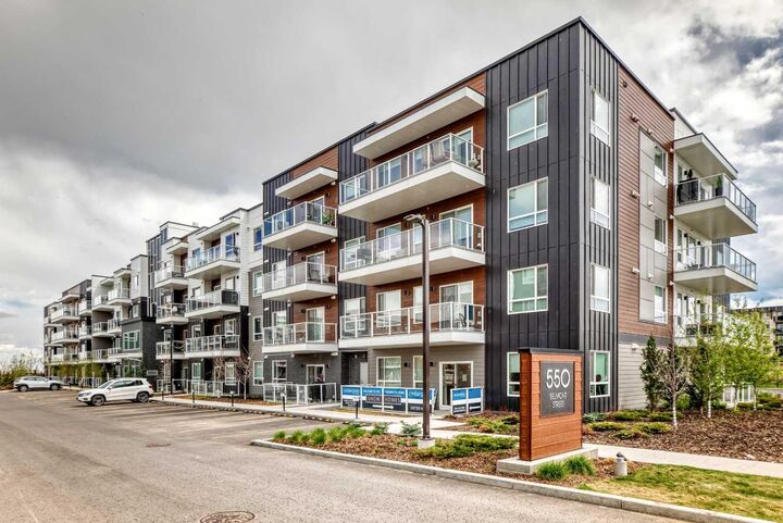 Property Photo:  550 Belmont Street SW 4315  AB T2X 5X1 