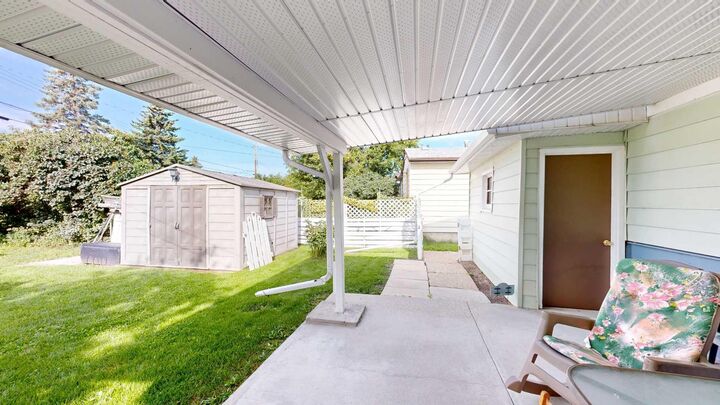 Property Photo:  5536 Wagoner Crescent  AB T7S 1A8 