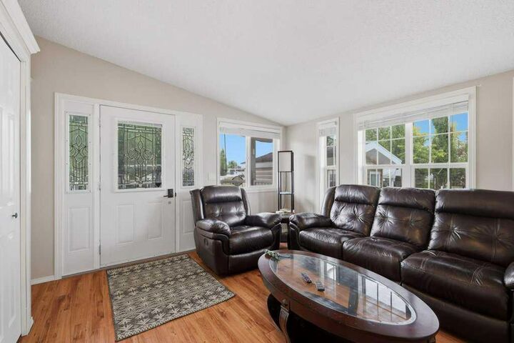 Property Photo: 35468 Range Road 30 3030 AB T4G 0M3