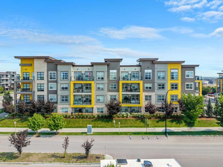 Property Photo:  19621 40 Street SE 416  AB T3M 3B2 