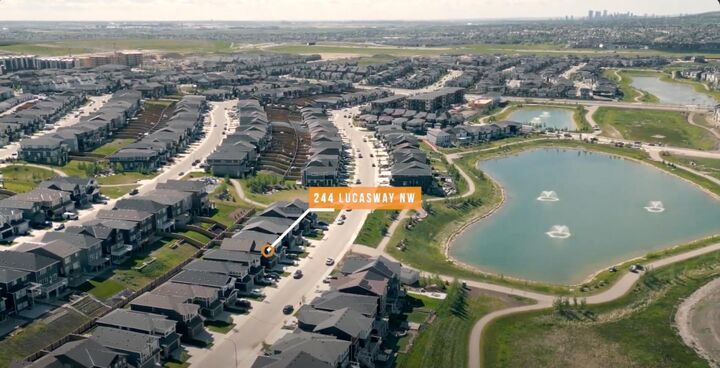 Property Photo:  244 Lucas Way NW  AB T3P 1M4 