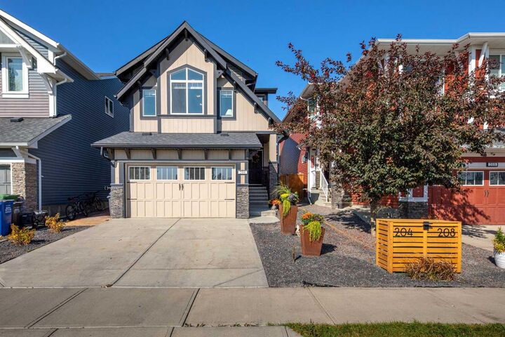 Property Photo: 204 Paint Horse Drive AB T4C 0X1