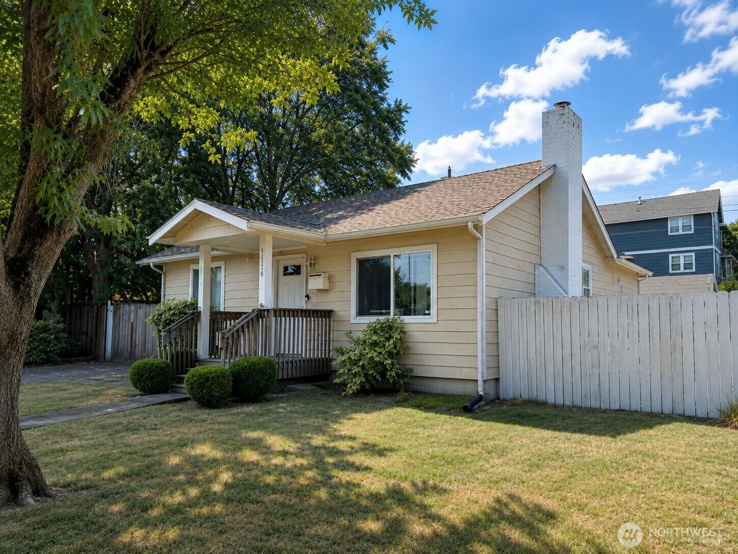 Property Photo:  4526 N Ferdinand Street  WA 98407 