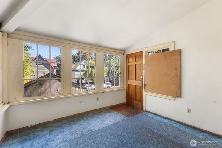 Property Photo:  1525  14th Avenue S  WA 98144 
