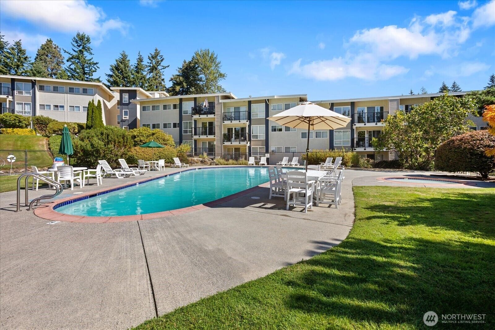 Property Photo: 12631 NE 9th Place C205 WA 98005