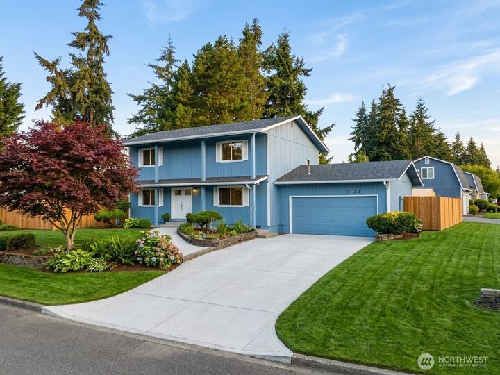 Property Photo:  8703  Hawks Glen Loop SE  WA 98513 