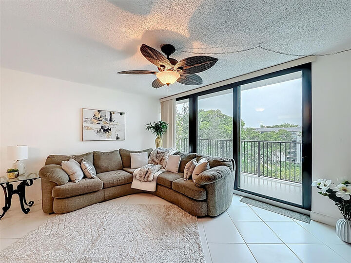Property Photo:  1101 River Reach Drive 502  FL 33315 
