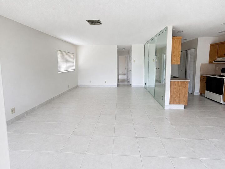 Property Photo:  3319 Americo Drive  FL 33417 