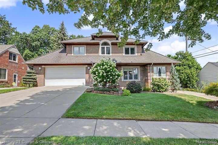 Property Photo:  22628 Nash Street  MI 48124 