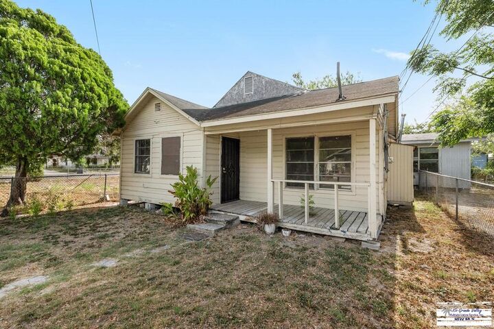 Property Photo:  408 Villarreal St.  TX 78559 