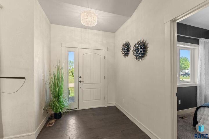 Property Photo: 47109 Dorothy St SD 57032