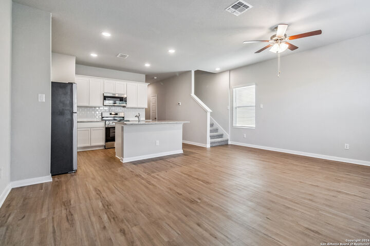 Property Photo: 3945 Abbott Pass TX 78152