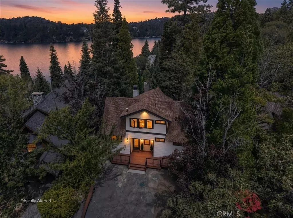 Property Photo:  359 John Muir Road  CA 92352 