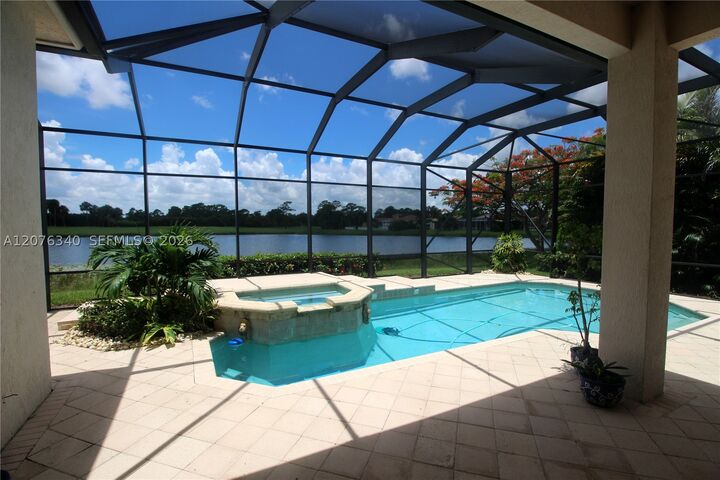 Property Photo: 7635 Ironhorse Blvd FL 33412