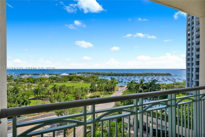 Property Photo:  3400 SW 27th Ave 902  FL 33133 