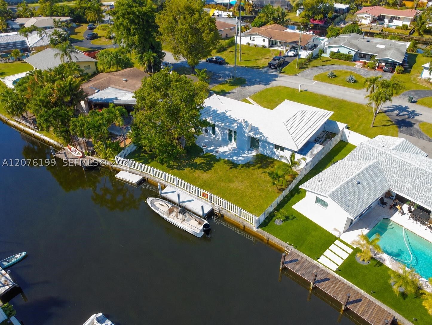 Property Photo:  1980 NW 33rd Ct  FL 33309 