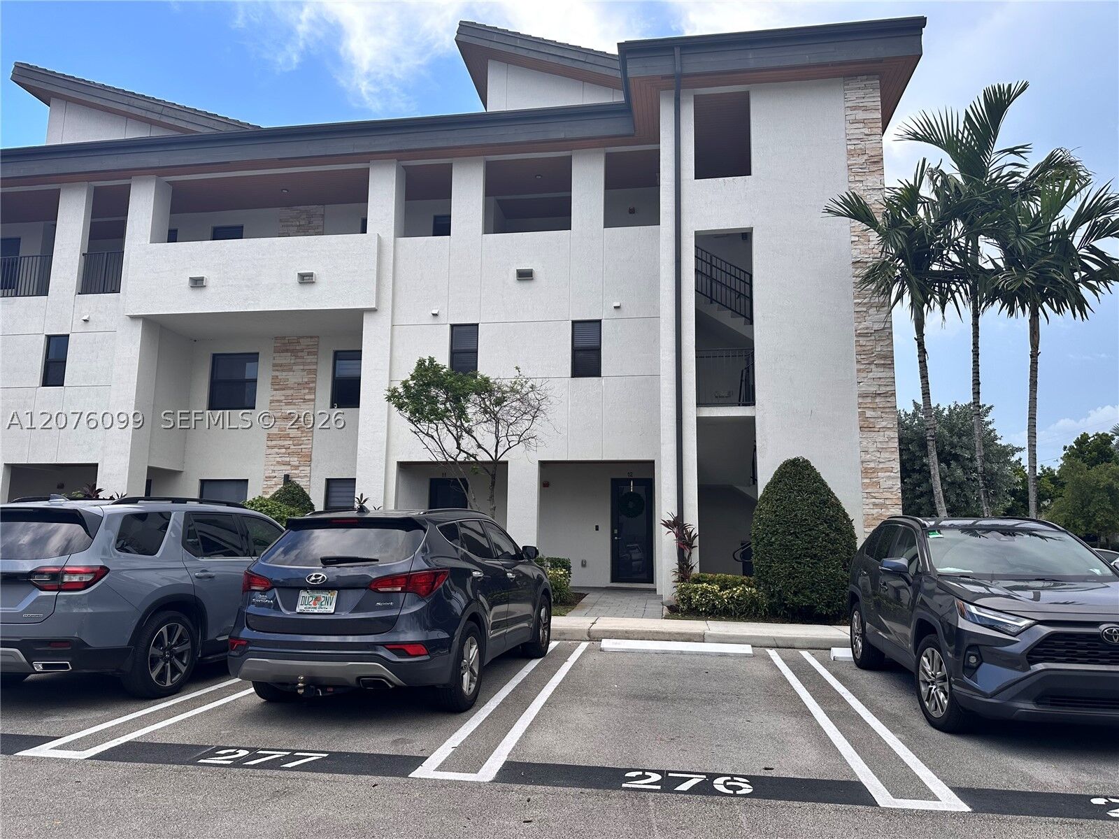 Property Photo: 10437 NW 82nd St 35 FL 33178