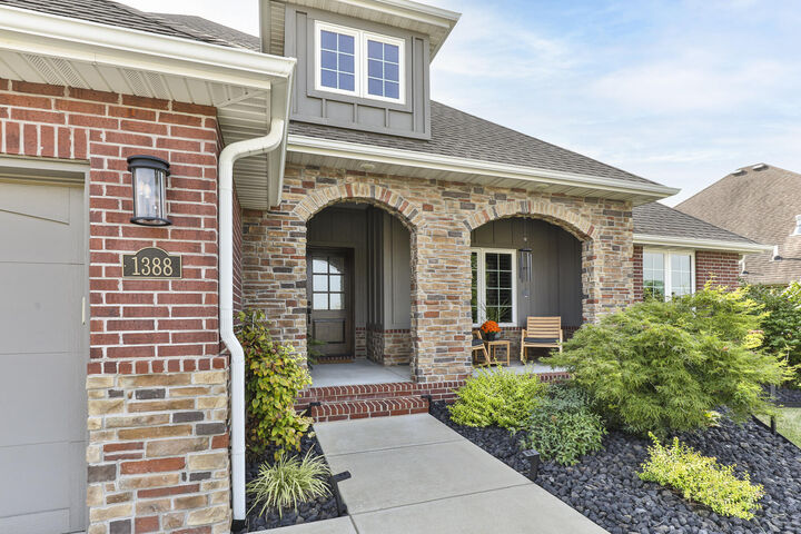 Property Photo:  1388 N Rockingham Avenue  MO 65714 