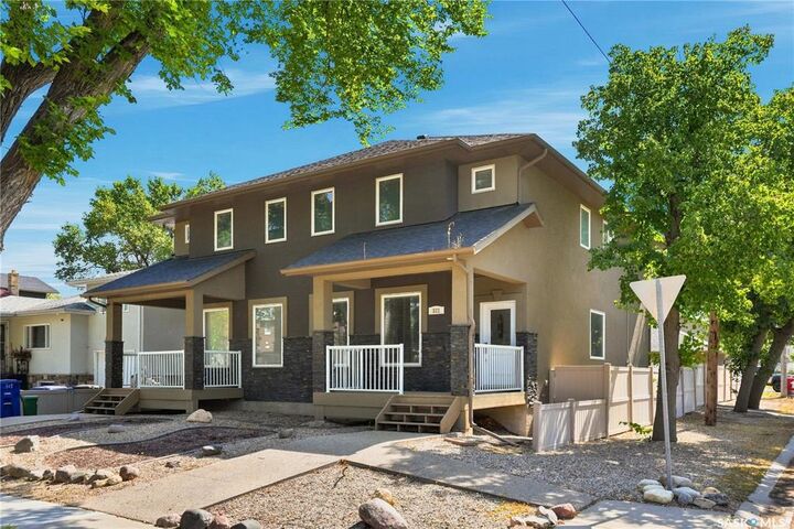 321 110th Street W — photo 1