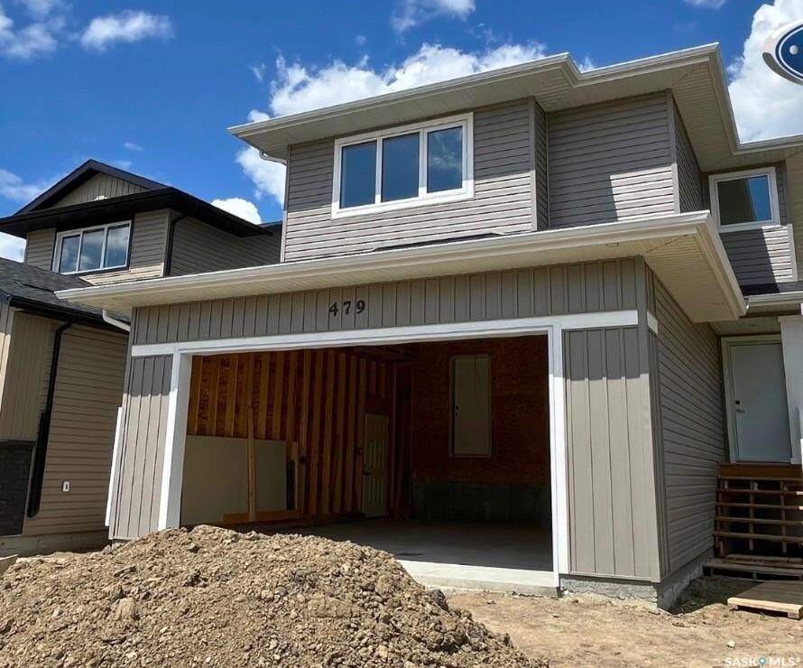Property Photo: 479 Traeger Close SK S7V 1Z5
