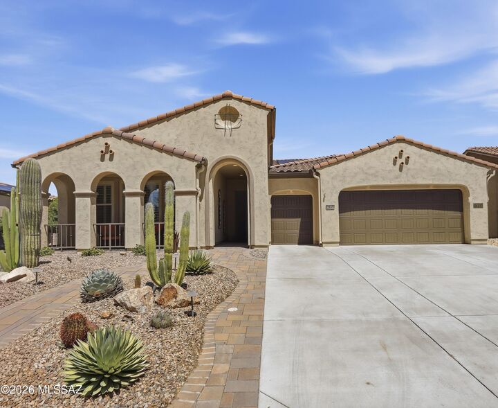 Property Photo:  2537 E Page Mill Drive  AZ 85614 