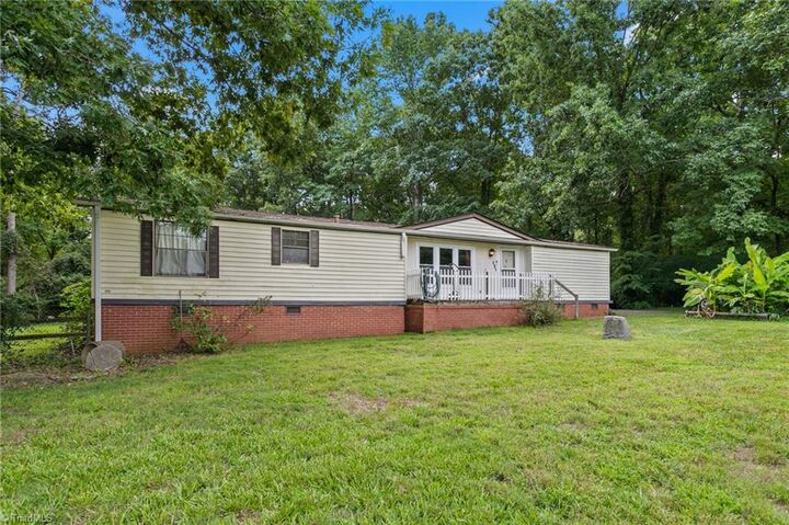 Property Photo: 535 Nc Highway 100 NC 27377