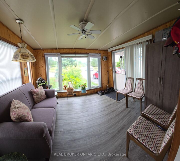 Property Photo: 3033 Townline Road 10 ON L0S 1S1