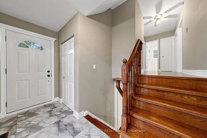 Property Photo: 6 Valleycrest Avenue ON L3P 1H7
