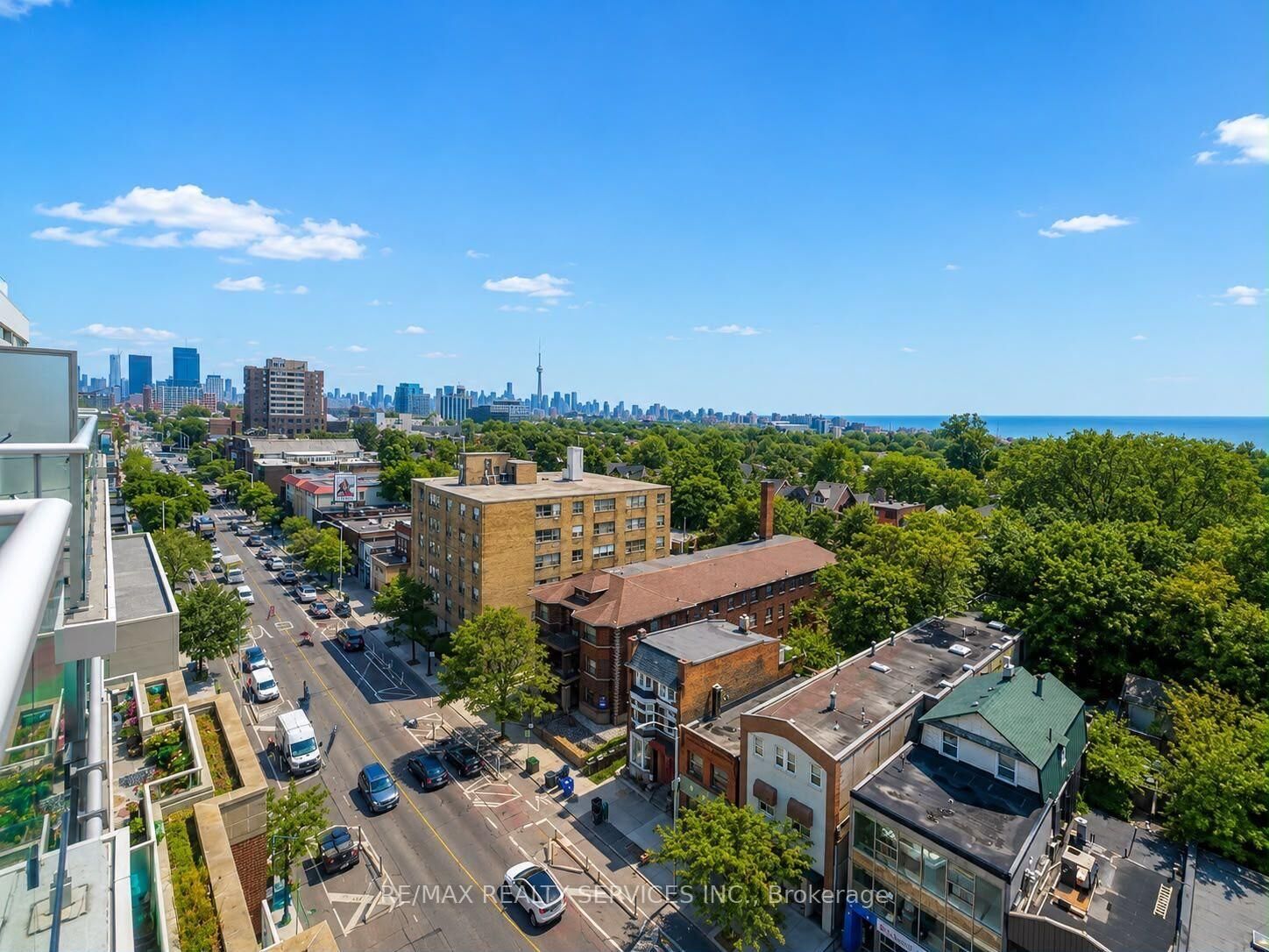 Property Photo:  1638 Bloor Street W 1004  ON M6P 0A6 
