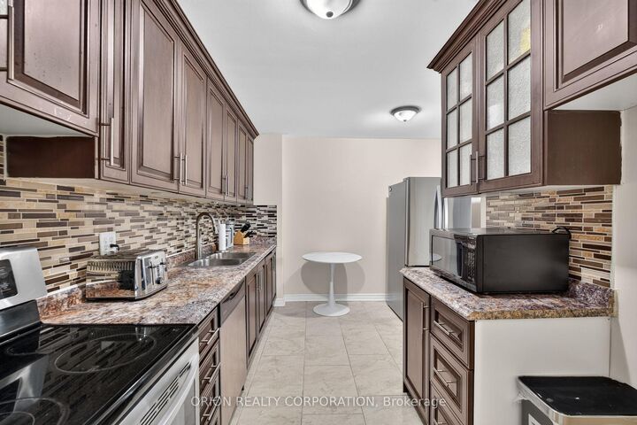 Property Photo:  362 The East Mall N/A 309  ON M9B 6C4 