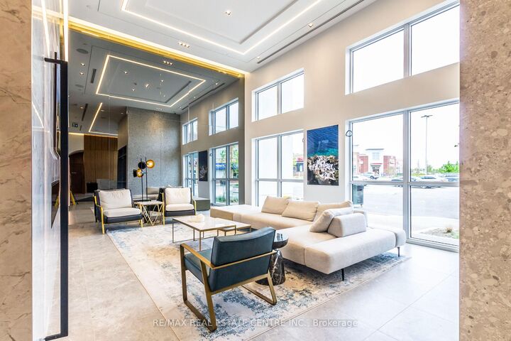 Property Photo:  509 Dundas Street W 401  ON L6M 5P4 