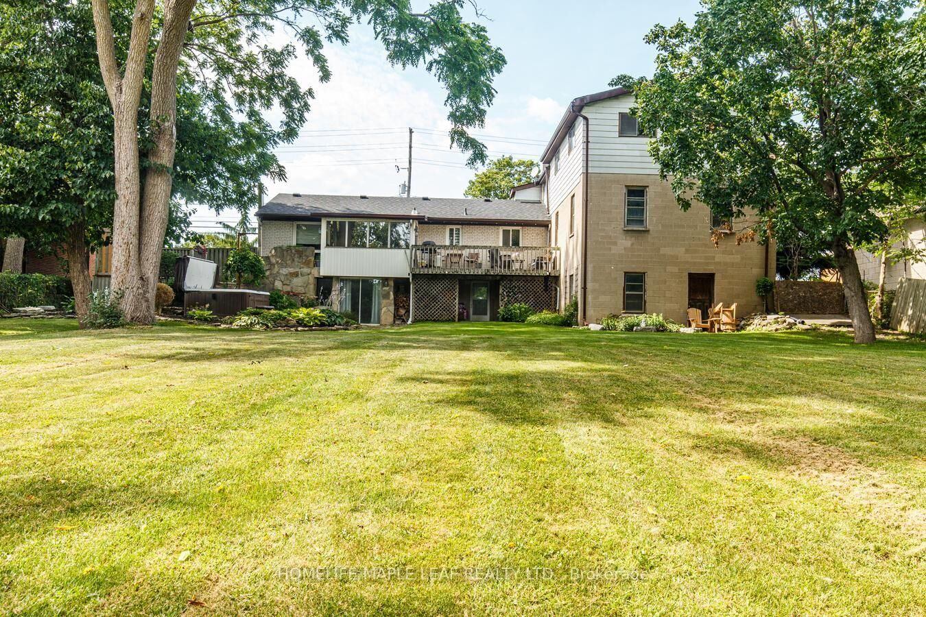 Property Photo: 7820 5 Side Road ON L9T 7K7