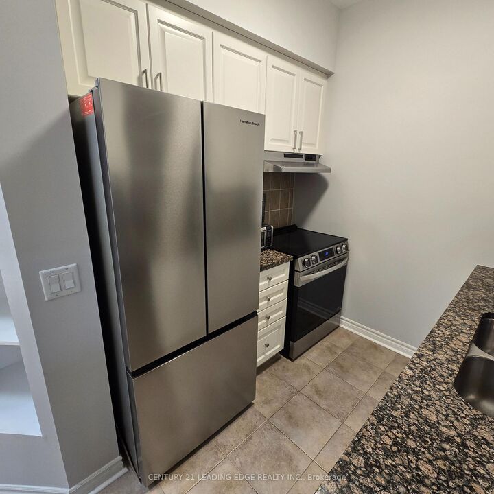 Property Photo:  2325 Central Park Drive 103  ON L6H 0E2 