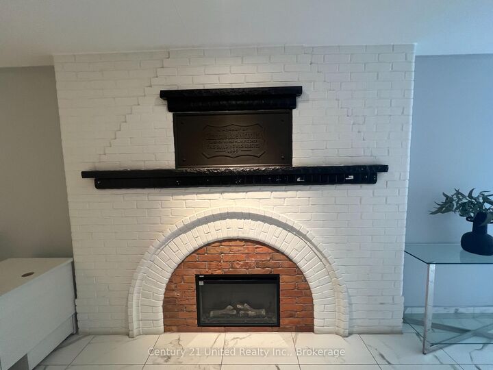 Property Photo:  475 George Street N 201  ON K9H 0J4 