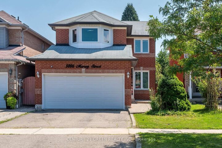 Property Photo: 5806 Mersey Street ON L5V 1V9