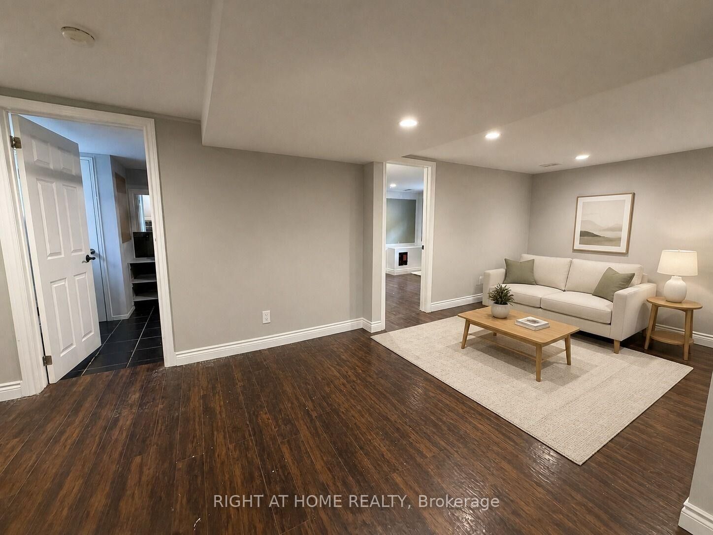 Property Photo:  830 Brucedale Avenue E Lower  ON L8T 1L3 