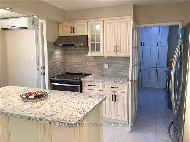 Property Photo: 5 Parkway Forest Drive 1210 ON M2J 1L2