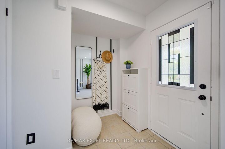 Property Photo: 454 Bur Oak Avenue ON L6C 3A7