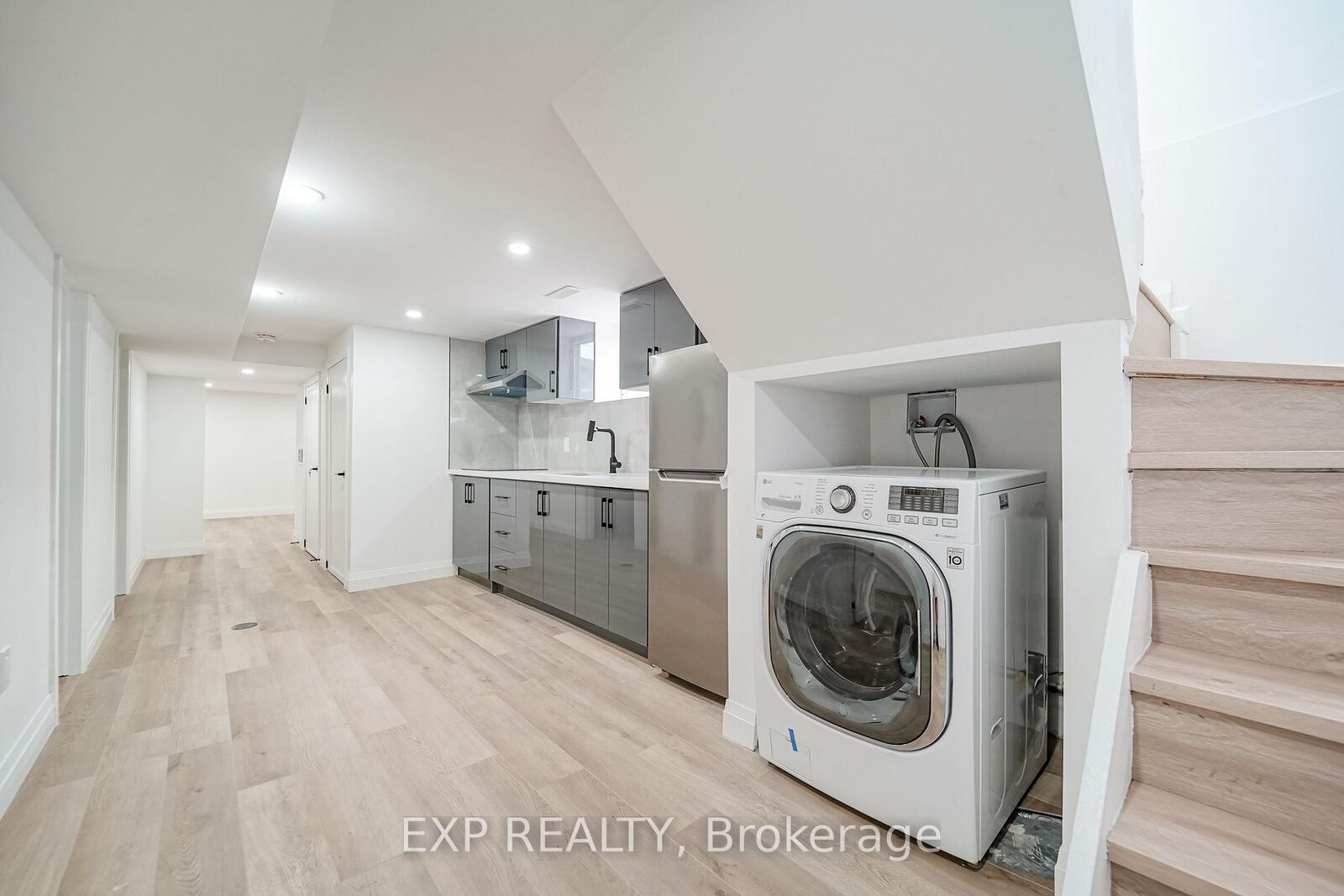 Property Photo: 31A Laurel Avenue ON M1K 3J3