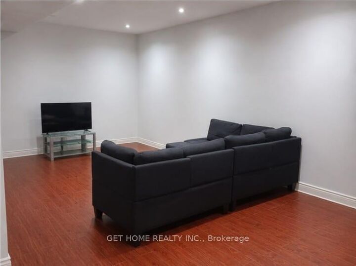 Property Photo:  26 Crocker Drive Lower  ON L6P 1M8 